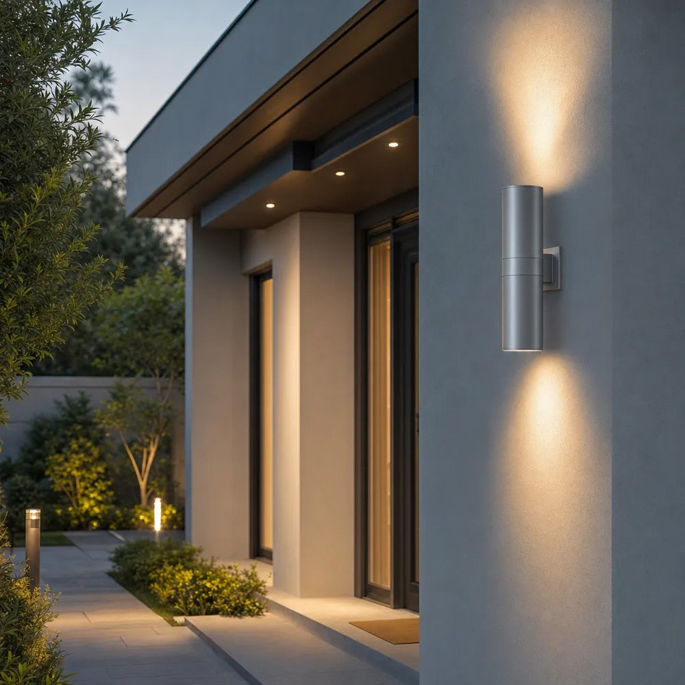 Modern Cylindrical IP65 LED Outdoor Wall Light for Garden