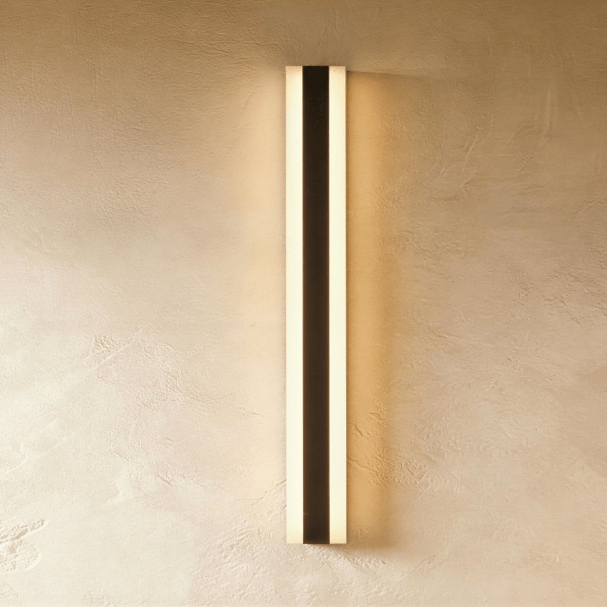 Modern Metal Linear Outdoor Wall Light for Garden Lighting